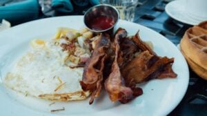 Paleo diet plan - bacon